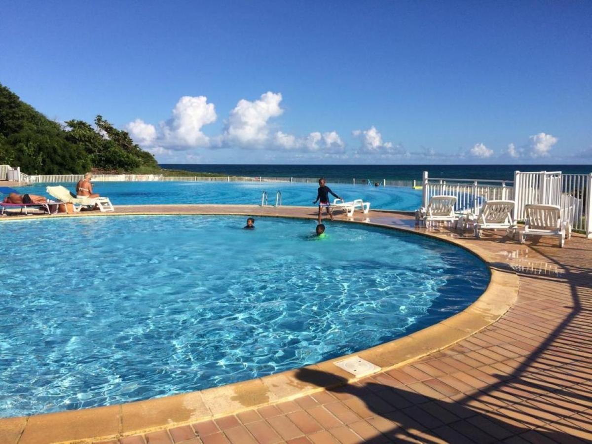 Studio Mojito Vue Mer,Piscine Avec Cuve Eau Et Acces Plage Et Piscine Anse Des Rochers Saint-Francois (Grande-Terre) Exterior foto